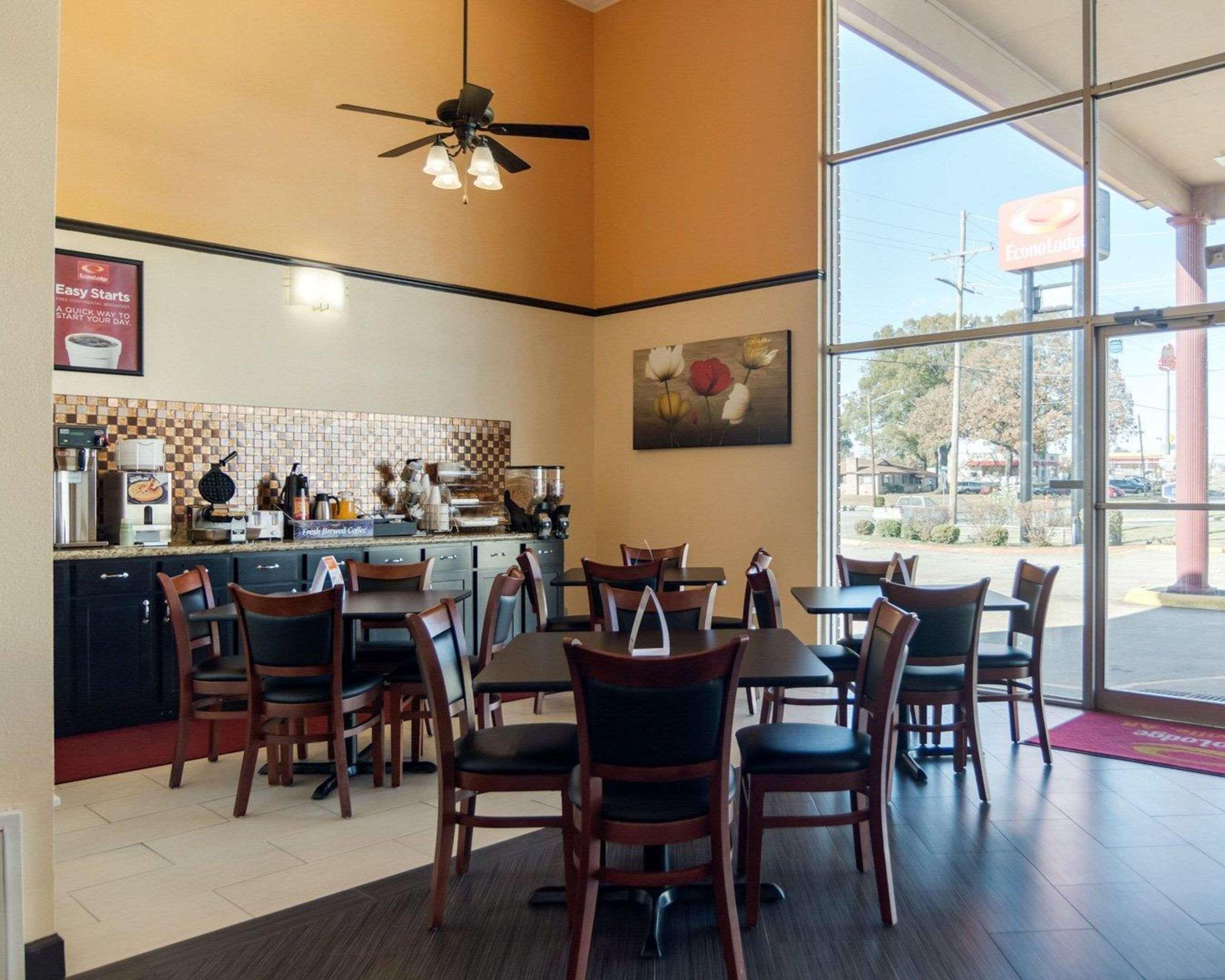 Homestay Inn & Suites Russellville Buitenkant foto